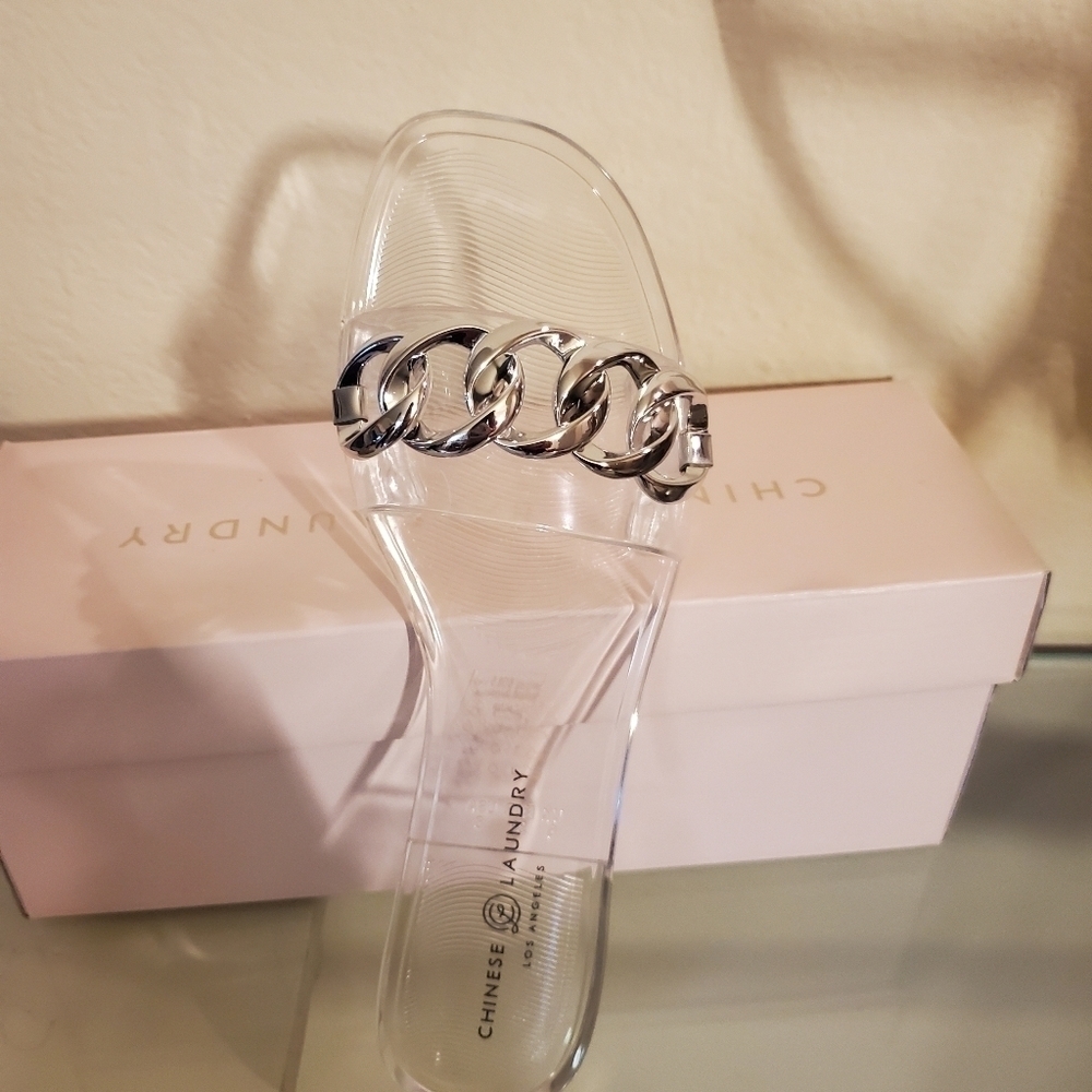 Midsummer Slide Sandal clear with silver chain size 8M - Picture 6 of 7